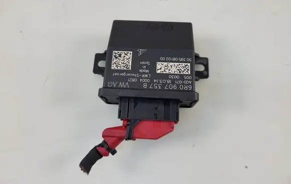 Volkswagen PASSAT CC Light module LCM 6R0907357B