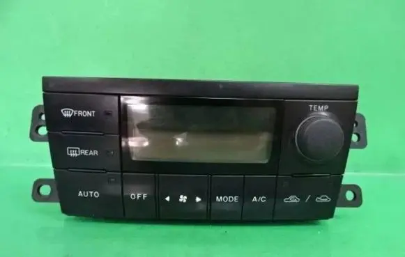 Mazda Premacy Climate control unit NN12CB82B