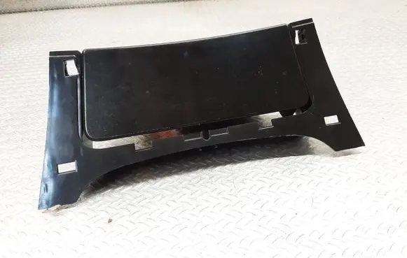 Ashtray (front)