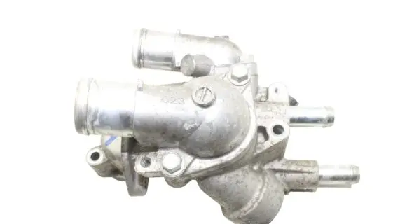 Mitsubishi Outlander Thermostat housing 1305A449