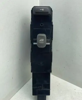Volvo V70 Electric window control switch 9452941 00W072 MP607100313