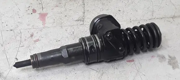 Ford Galaxy Fuel injector 038130073AK