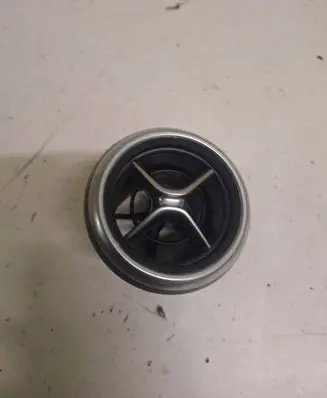 Mercedes-Benz A W176 Dash center air vent grill A1768300354