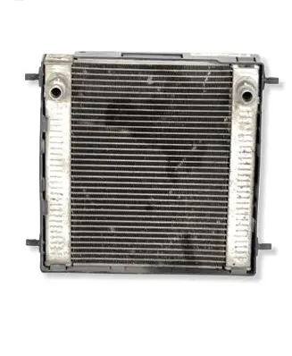 BMW 5 G30 G31 G38 Coolant radiator 8742469 228281