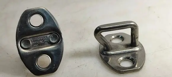 Volkswagen PASSAT CC Front door lock loop/hook striker 3C0837033B