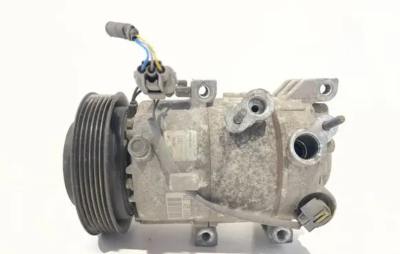 KIA Sportage Air conditioning (A/C) compressor (pump) F500DX9EA04