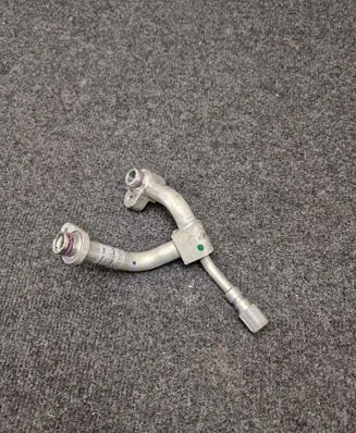Air conditioning (A/C) pipe/hose