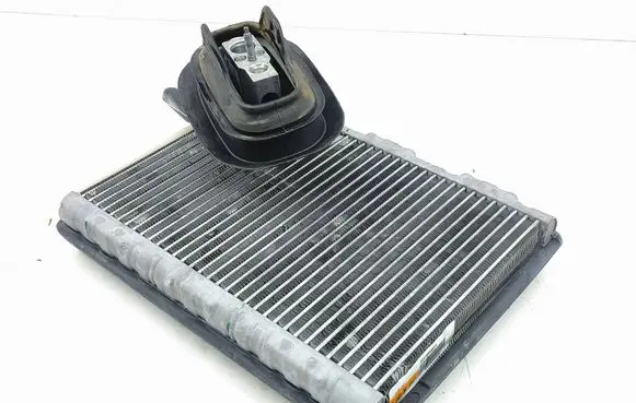 Air conditioning (A/C) radiator (interior)