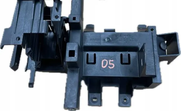 Buick Enclave II Holder (bracket) 84361237