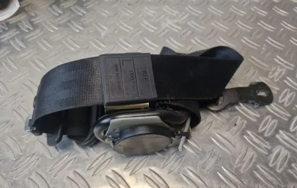 Audi A8 S8 D2 4D Front seatbelt 4D0857705AB