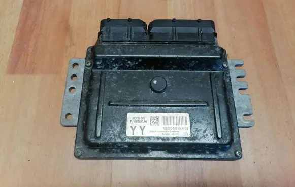 Nissan Micra Engine control unit/module MEC32060