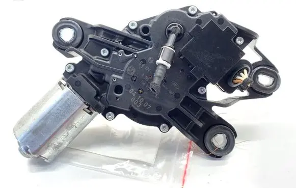 Volkswagen Golf V Rear window wiper motor 1K6955711B