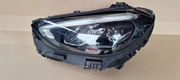 Mercedes-Benz C W205 Headlight/headlamp A2069063903