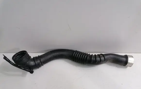 BMW 4 F32 F33 Intercooler hose/pipe 8608735