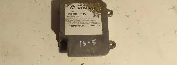 Volkswagen PASSAT B5 Airbag control unit/module 6Q0909605B