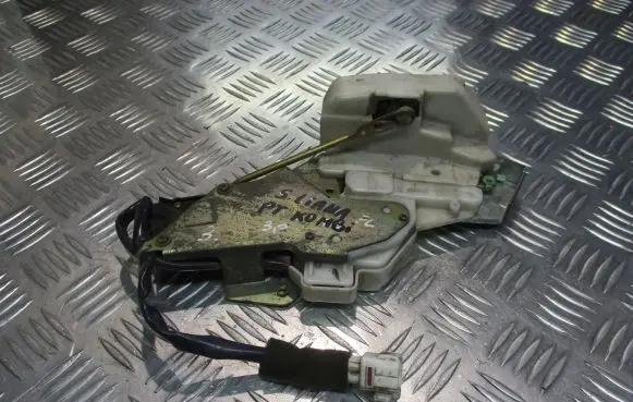 Suzuki Liana Rear door lock