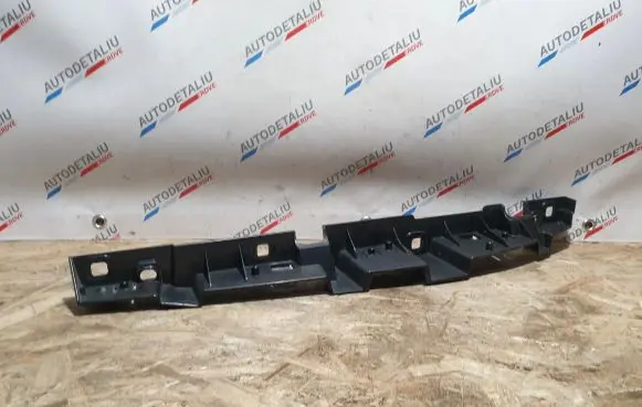 Fender mounting bracket