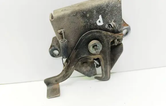 KIA Carens I Engine bonnet/hood lock/catch 