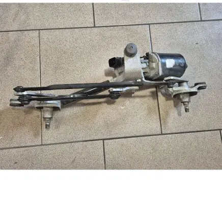 Hyundai i30 Front wiper linkage and motor 98100A5000