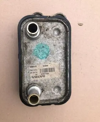 Volvo S40 Engine oil radiator 30637966