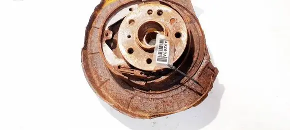 Mercedes-Benz ML W164 Rear wheel hub
