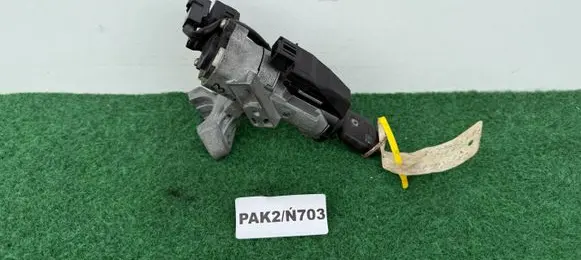 Toyota Corolla E120 E130 Ignition lock 45020-02-4