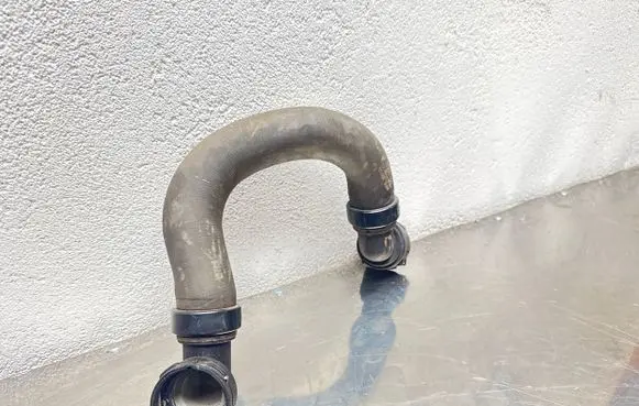 Opel Insignia A Engine coolant pipe/hose 13422454 REV003