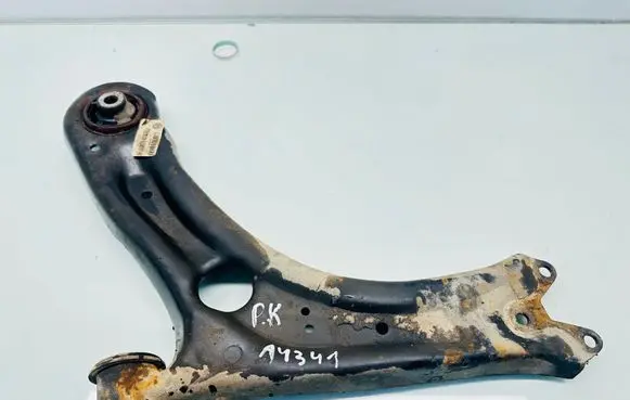 Volkswagen Jetta VI Front lower control arm/wishbone 41391
