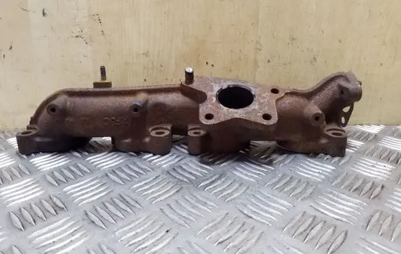 Exhaust manifold