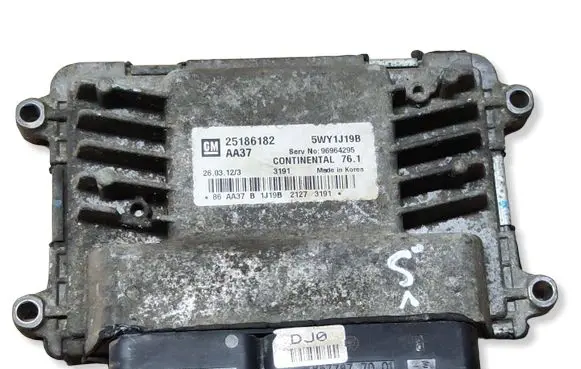 Chevrolet Orlando Engine control unit/module 25186182 5WY1J19B
