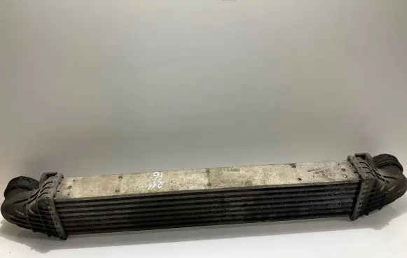 Mercedes-Benz E W211 Intercooler radiator A2115001102 A6356