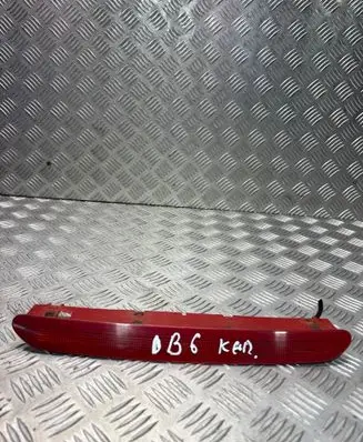 Volkswagen PASSAT B6 Third/center stoplight 1K6945097A