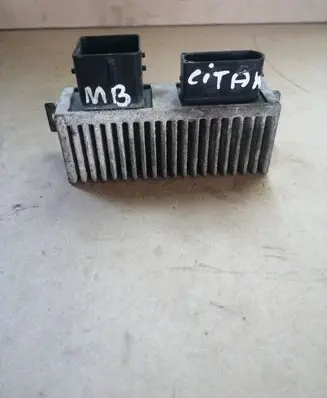 Mercedes-Benz Citan W415 Glow plug pre-heat relay 271206395R