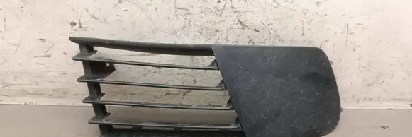 Seat Ibiza III (6L) Front bumper lower grill 6L0853666 M8208