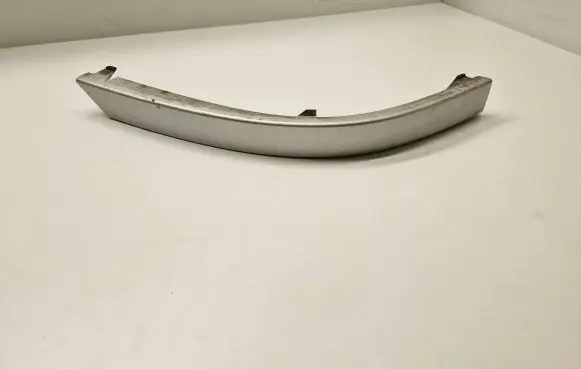 BMW 7 E65 E66 Rear/tail light trim molding 7155445