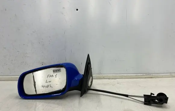 Skoda Fabia Mk1 (6Y) Manual wing mirror 