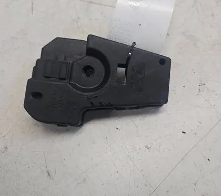 Ford Galaxy Tail light bulb cover holder 7M0827550G