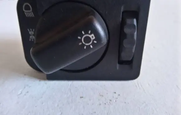 Opel Astra F Other switches/knobs/shifts 1212123