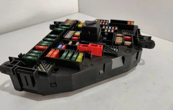 BMW 5 F10 F11 Fuse box set 9234423