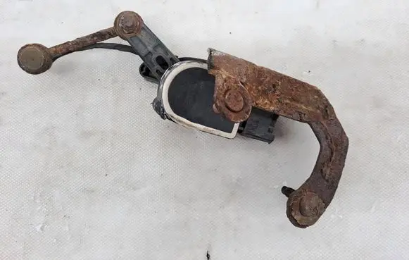 Mercedes-Benz C W205 Headlight/headlamp level sensor A2229050503