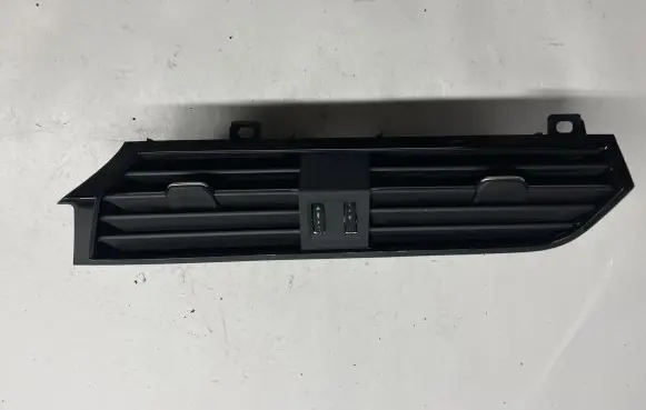 Audi Q3 F3 Dashboard air vent grill cover trim 83C820903
