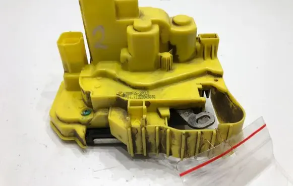 Peugeot Bipper Rear door lock 1359949080