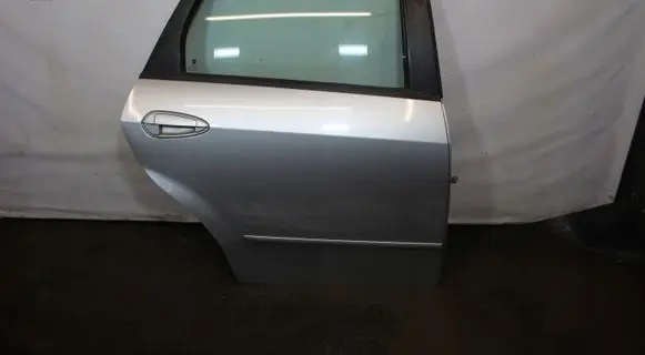 Fiat Linea Rear door