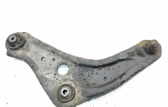 Nissan Qashqai Front lower control arm/wishbone