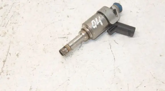 Fuel injector