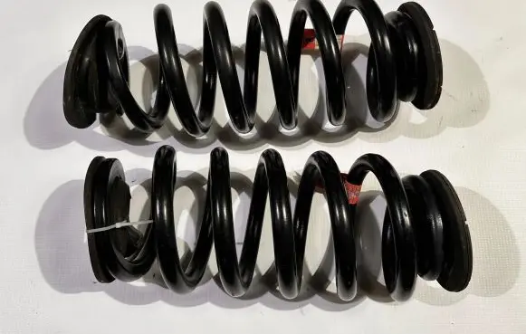 Ford Explorer VI Rear coil spring LB5C-5560-BE