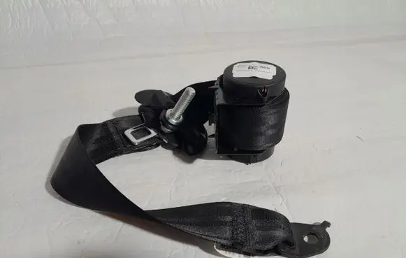 Honda Civic Seat belt trim 