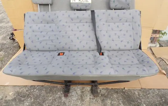 Volkswagen Golf III Second row seats 