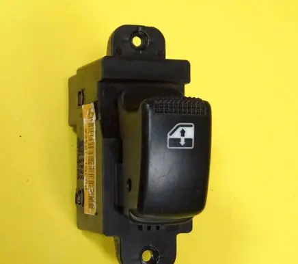 KIA Rio Electric window control switch