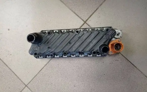 Mercedes-Benz EQS X296 Electric battery heater A0008358303 0008358303 A0008179006